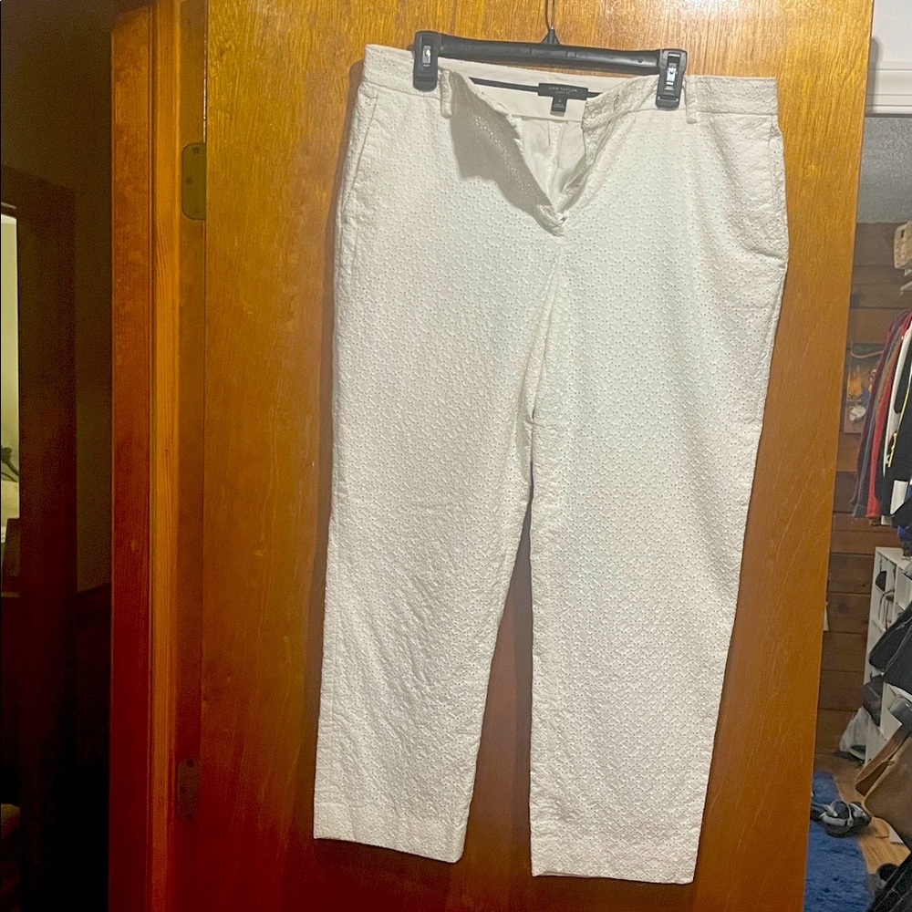 Ann Taylor Curvy Fit White Pants size 12